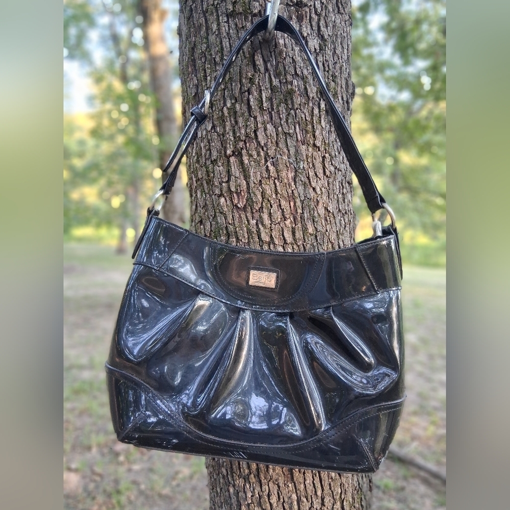 Elegant Black Women's Bag - Picture 1 of 5